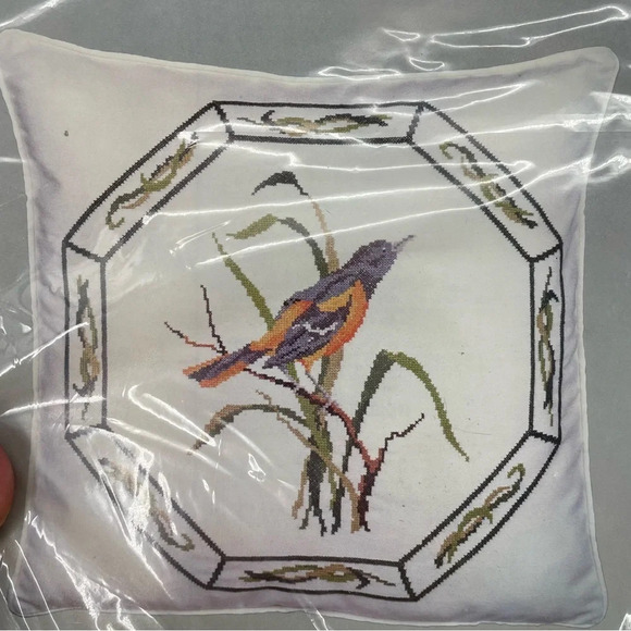 Vintage new old stock cross stitch pillow kit Oriole bird cushion DIY Accents - Picture 1 of 6